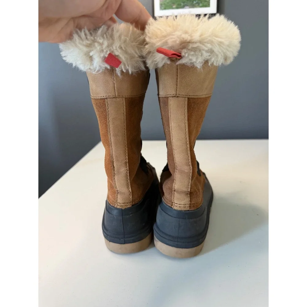 Cat & Jack Kids Tan Brown Faux Fur Trim Winter Duck Snow Boots Size 13 Toddler